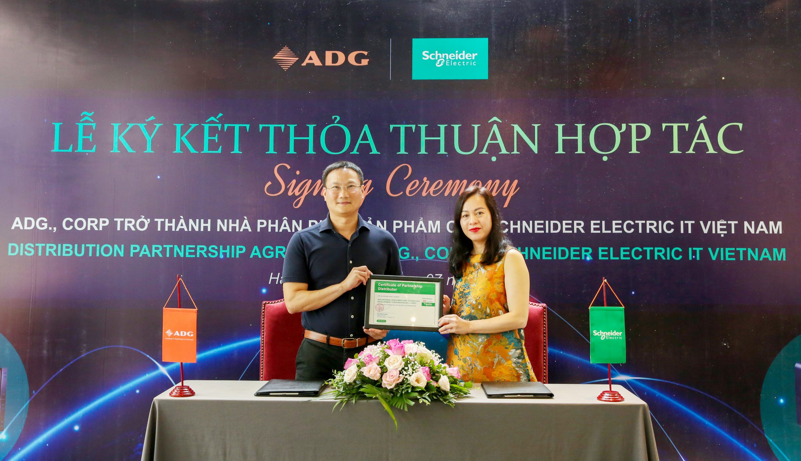  ADG chính thức trở thành Nhà phân phối của APC- Schneider Electric IT Việt Nam